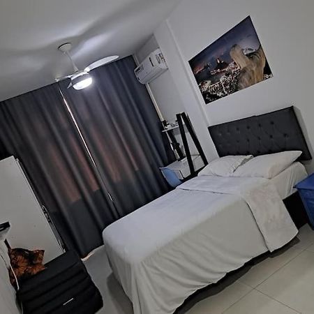 Lev Apartments- Apto Copacabana Posto 2 - 250M Da Praia Rio de Janeiro Bagian luar foto